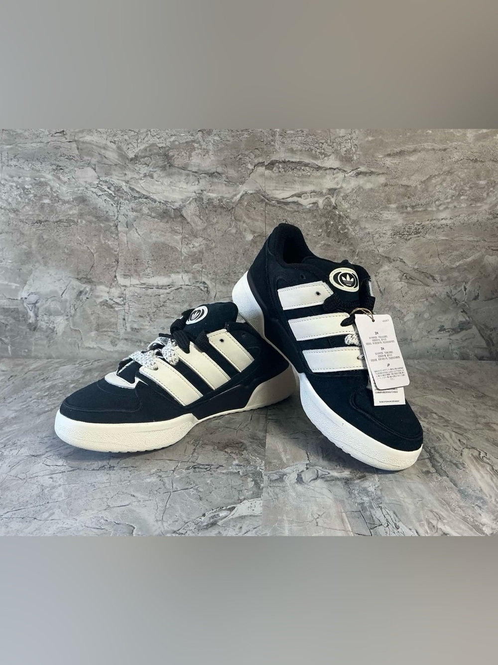 Adidas FORUM 2000 SHOES - Picture 11 of 13